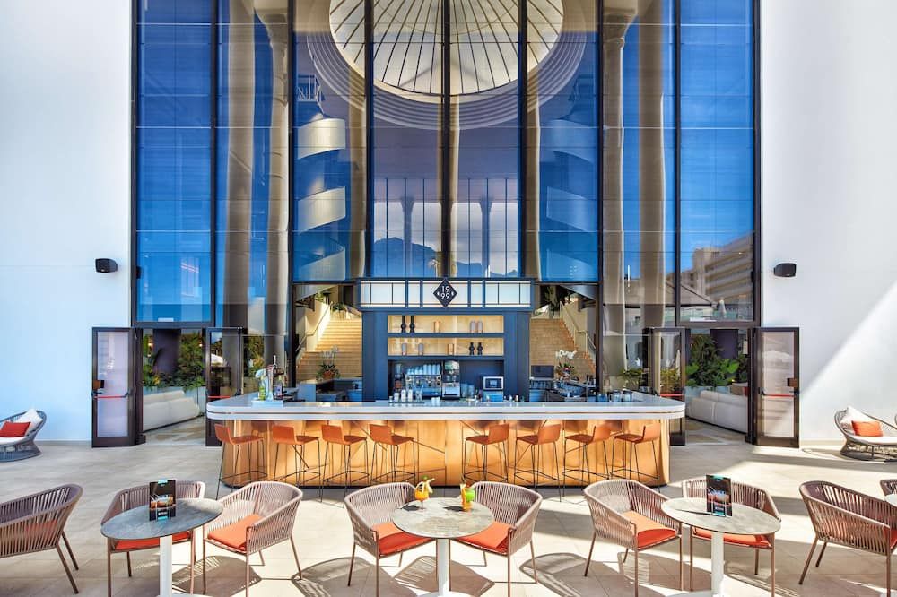 מסעדה תמונה