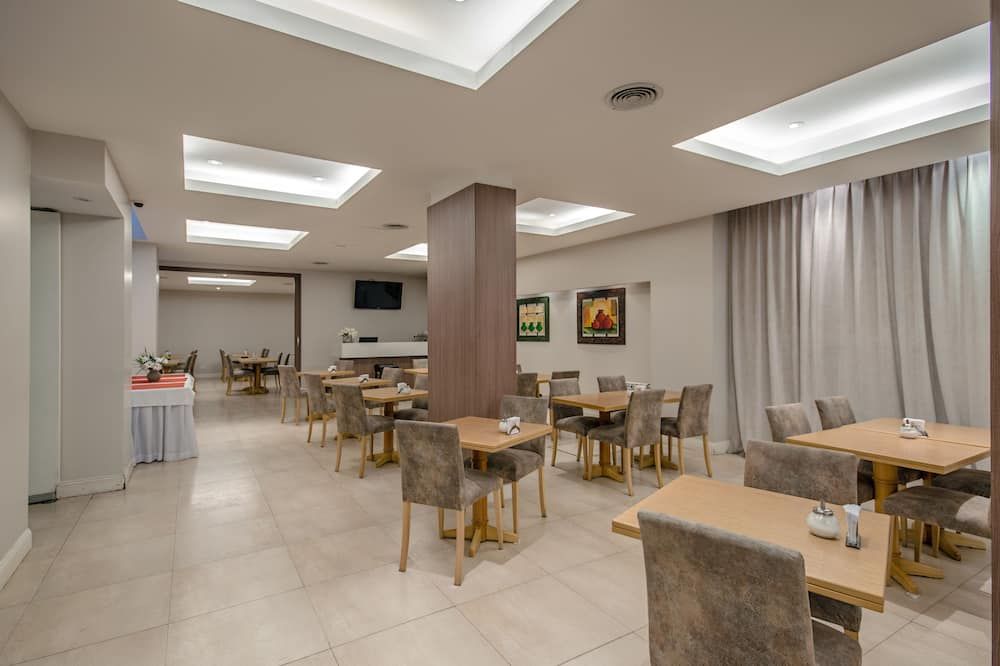 מסעדה תמונה