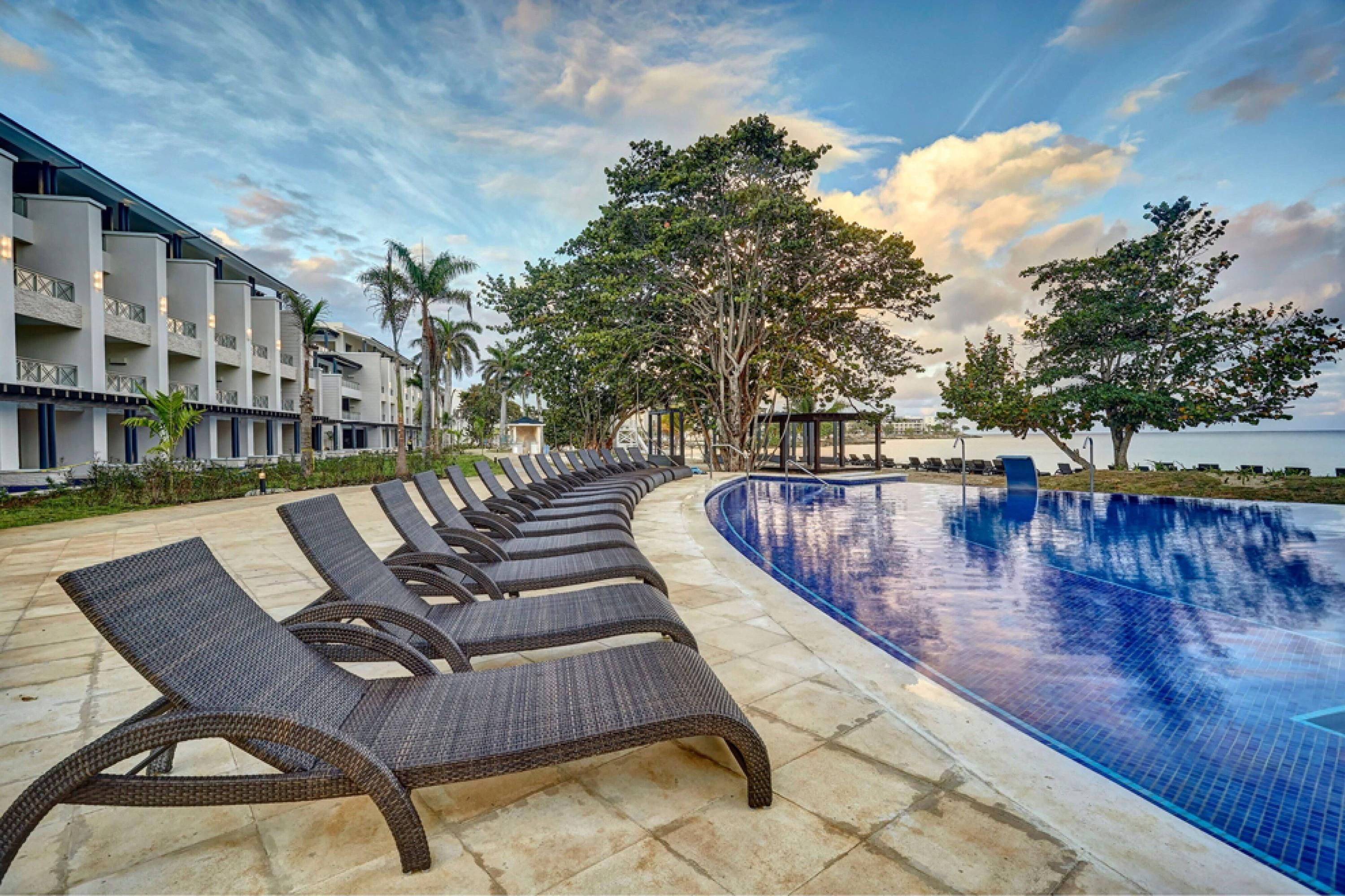 בריכה תמונה