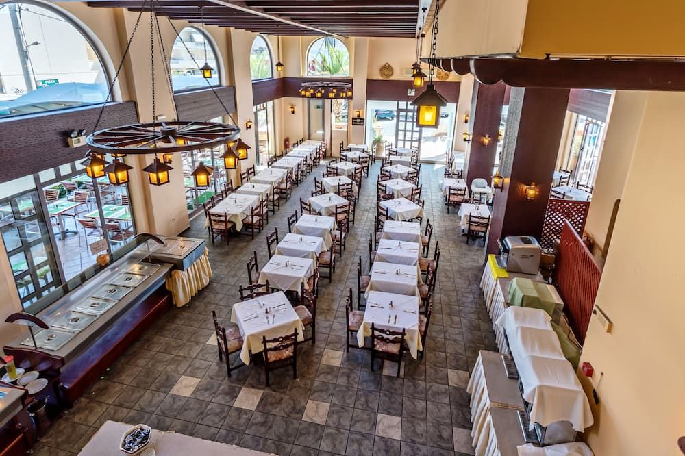 מסעדה תמונה