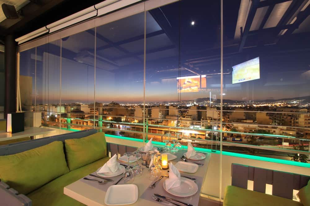 מסעדה תמונה