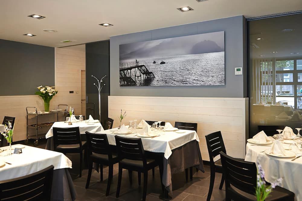 מסעדה תמונה