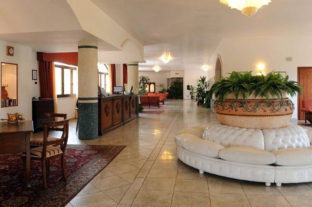 לובי