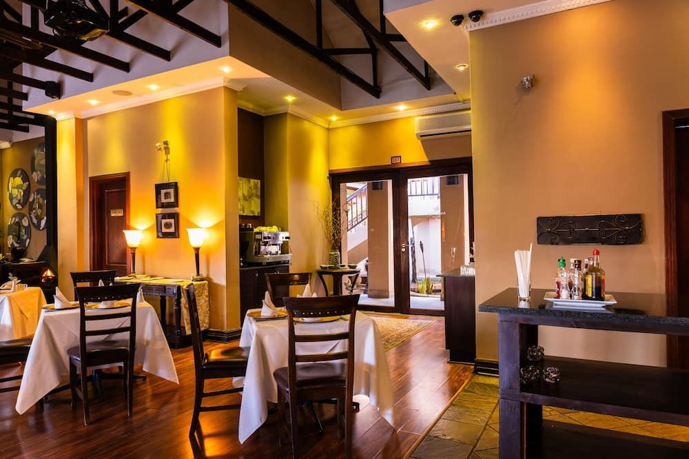 מסעדה תמונה