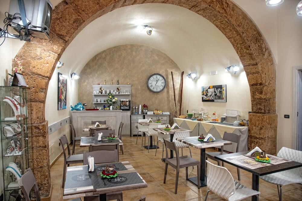 מסעדה תמונה