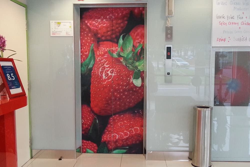 חנות