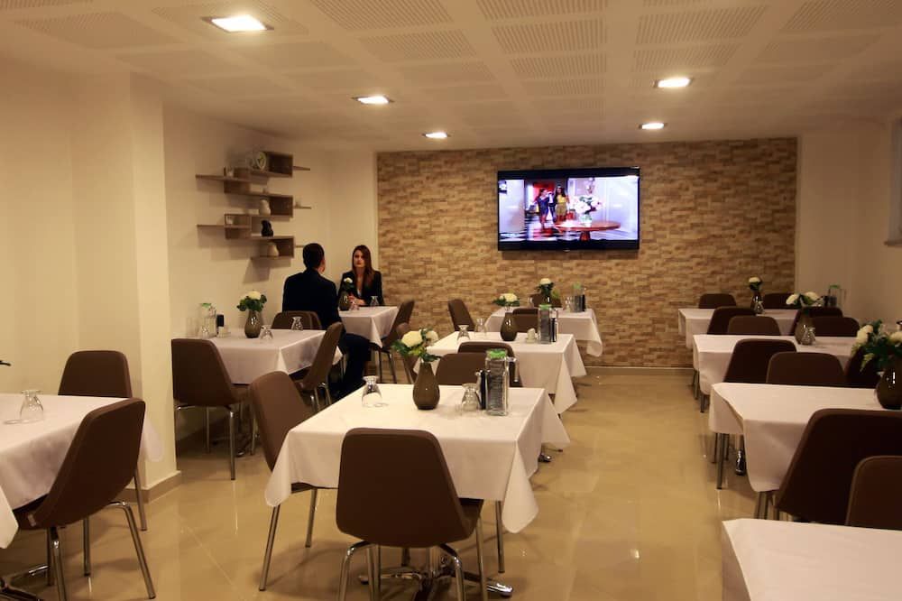 מסעדה תמונה