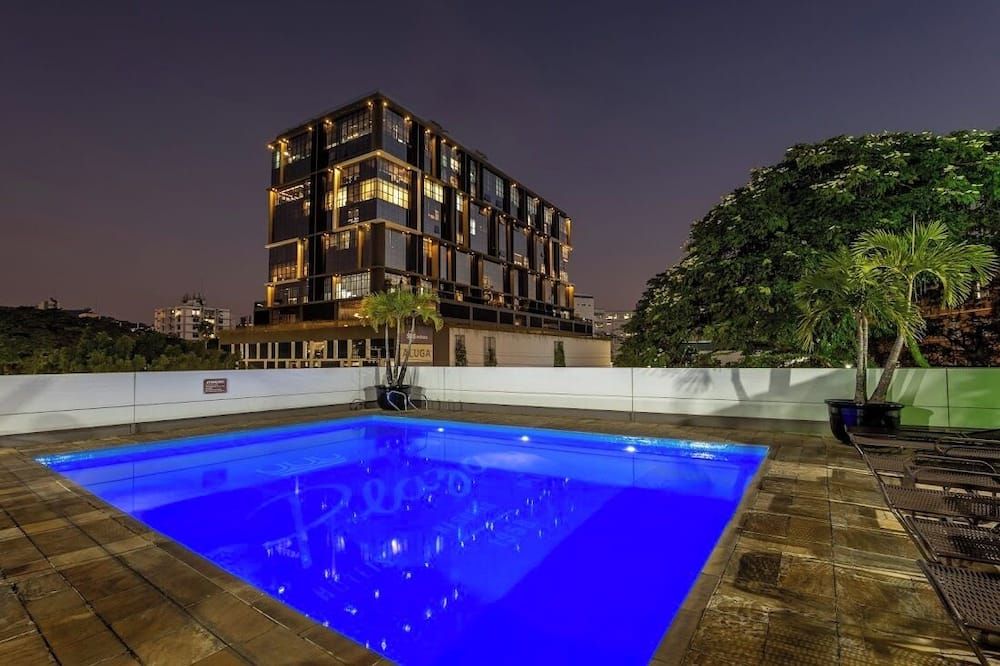 בריכה תמונה