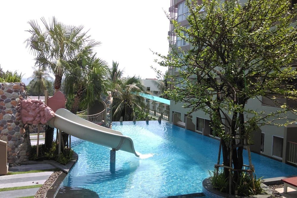 בריכה תמונה