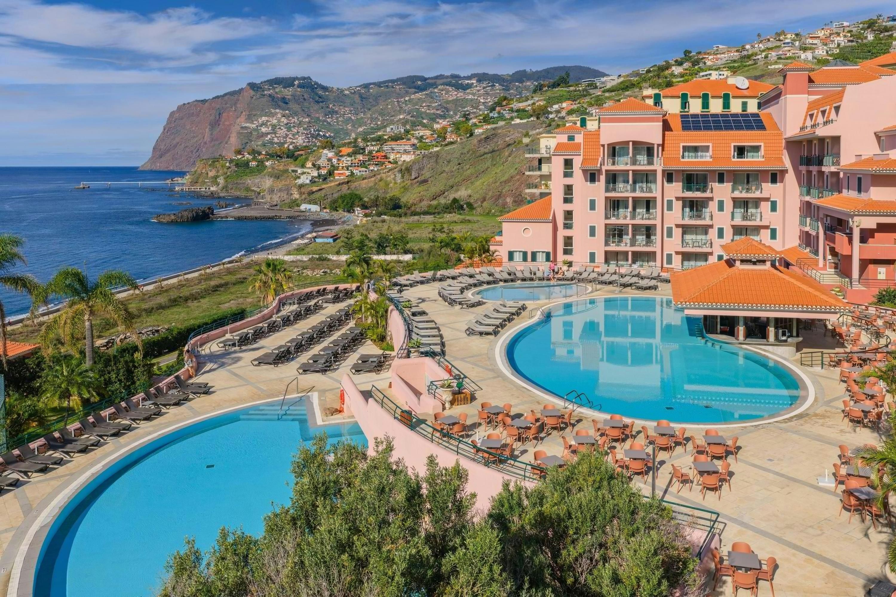 בריכה תמונה