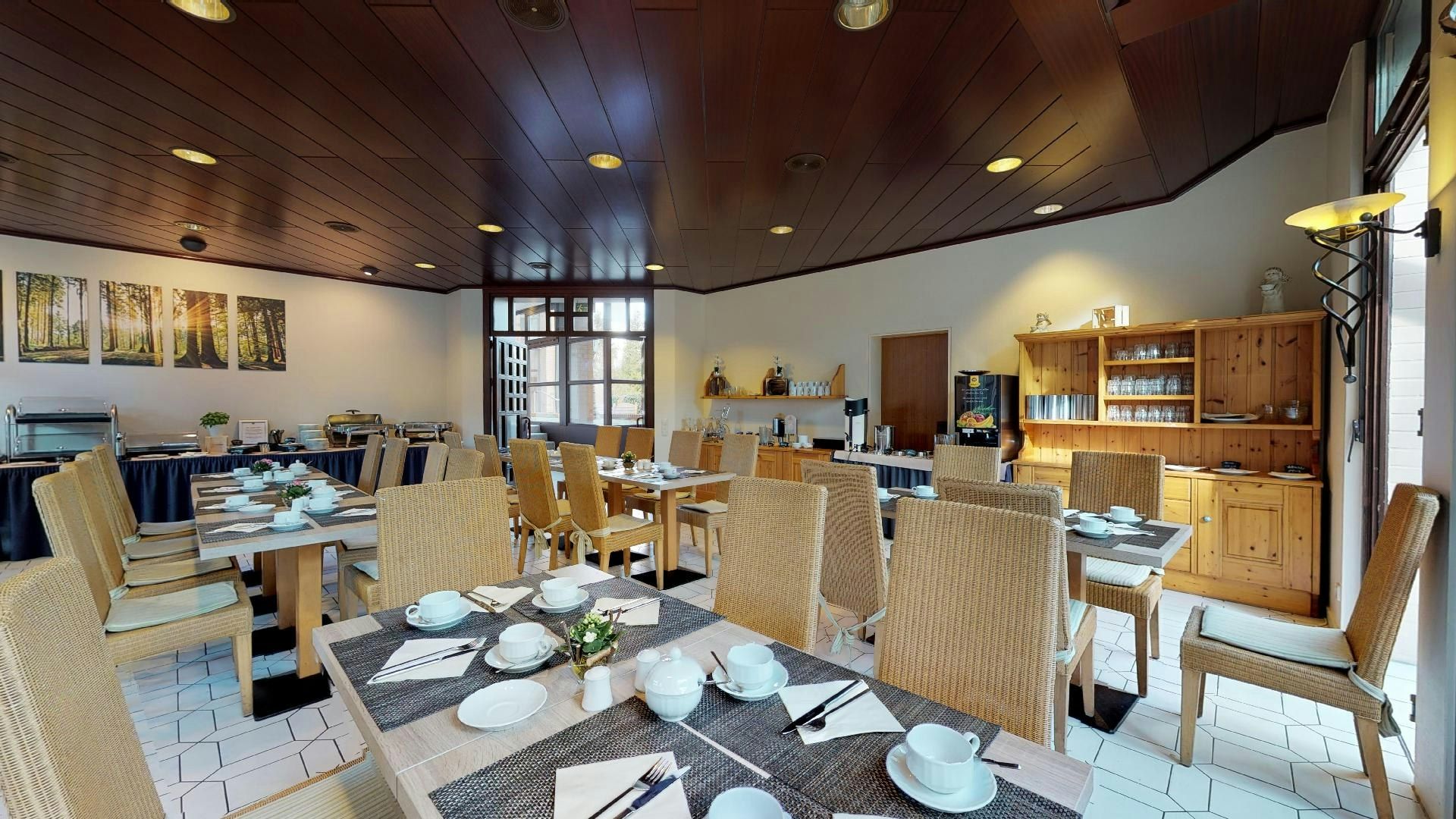 מסעדה תמונה