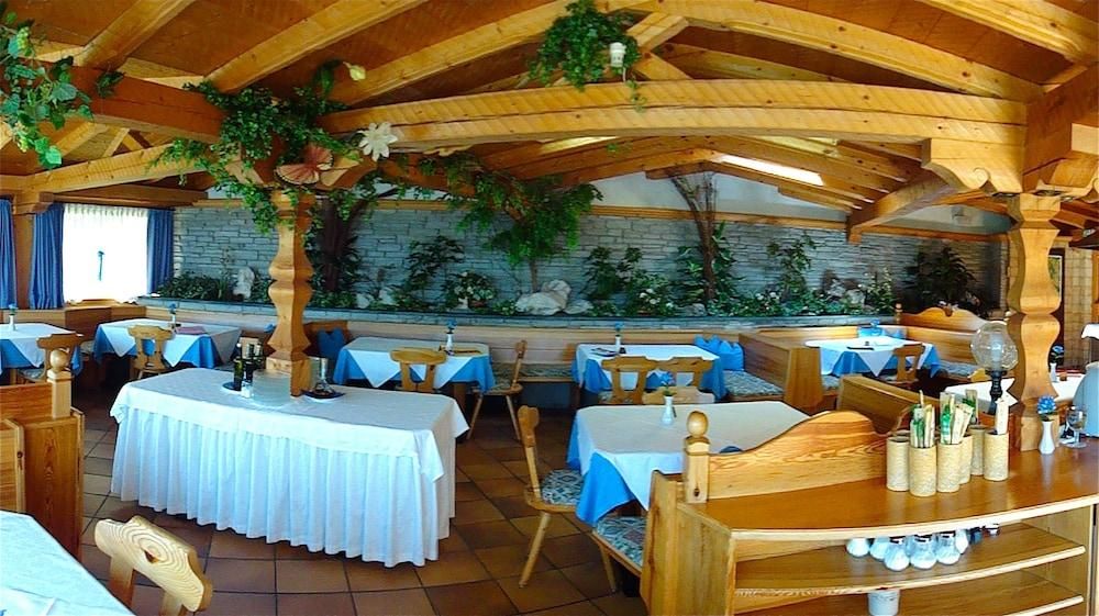 מסעדה תמונה