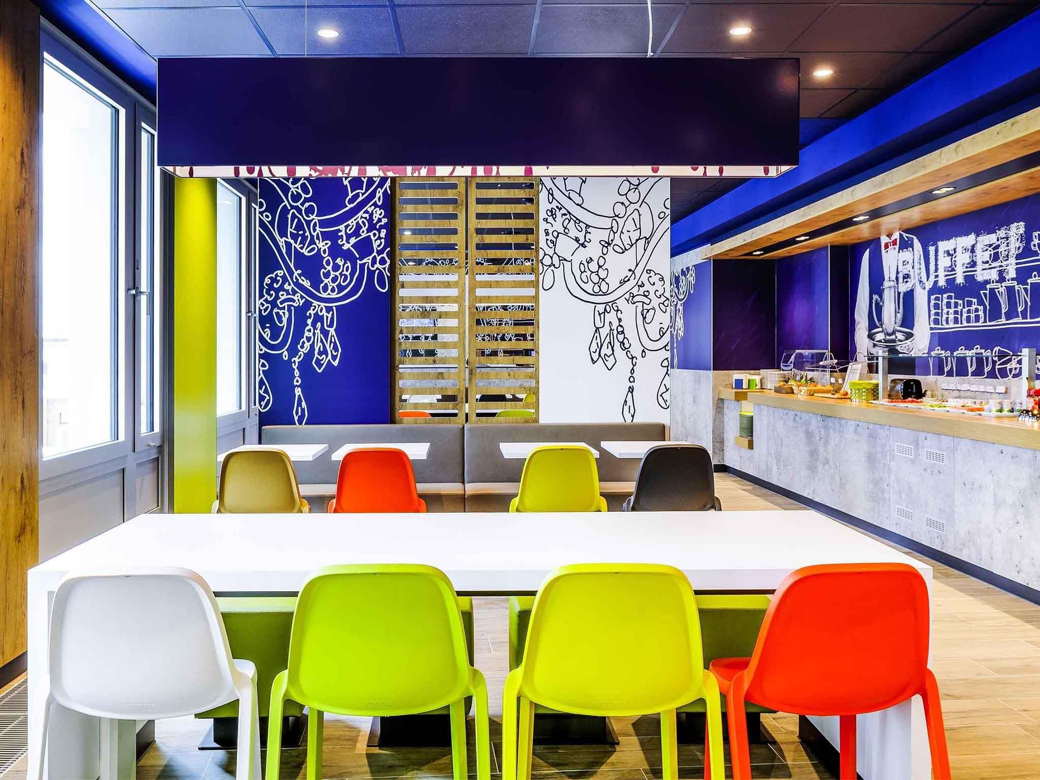 מסעדה תמונה