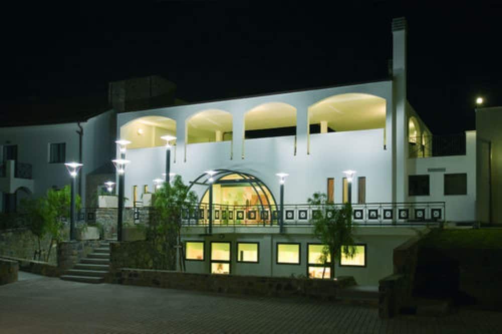 בניין