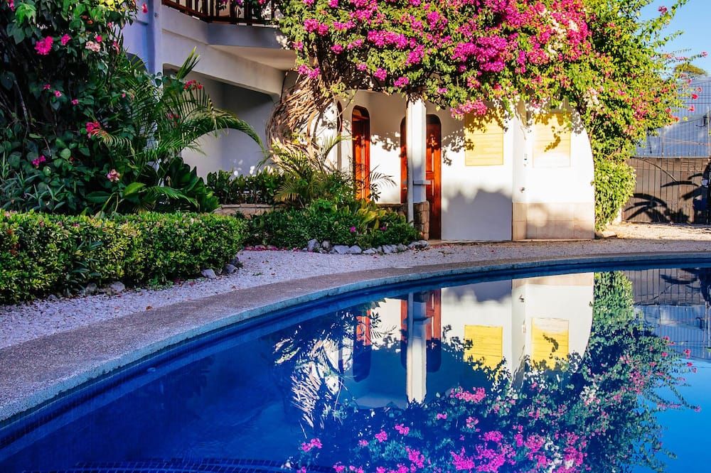 בריכה תמונה