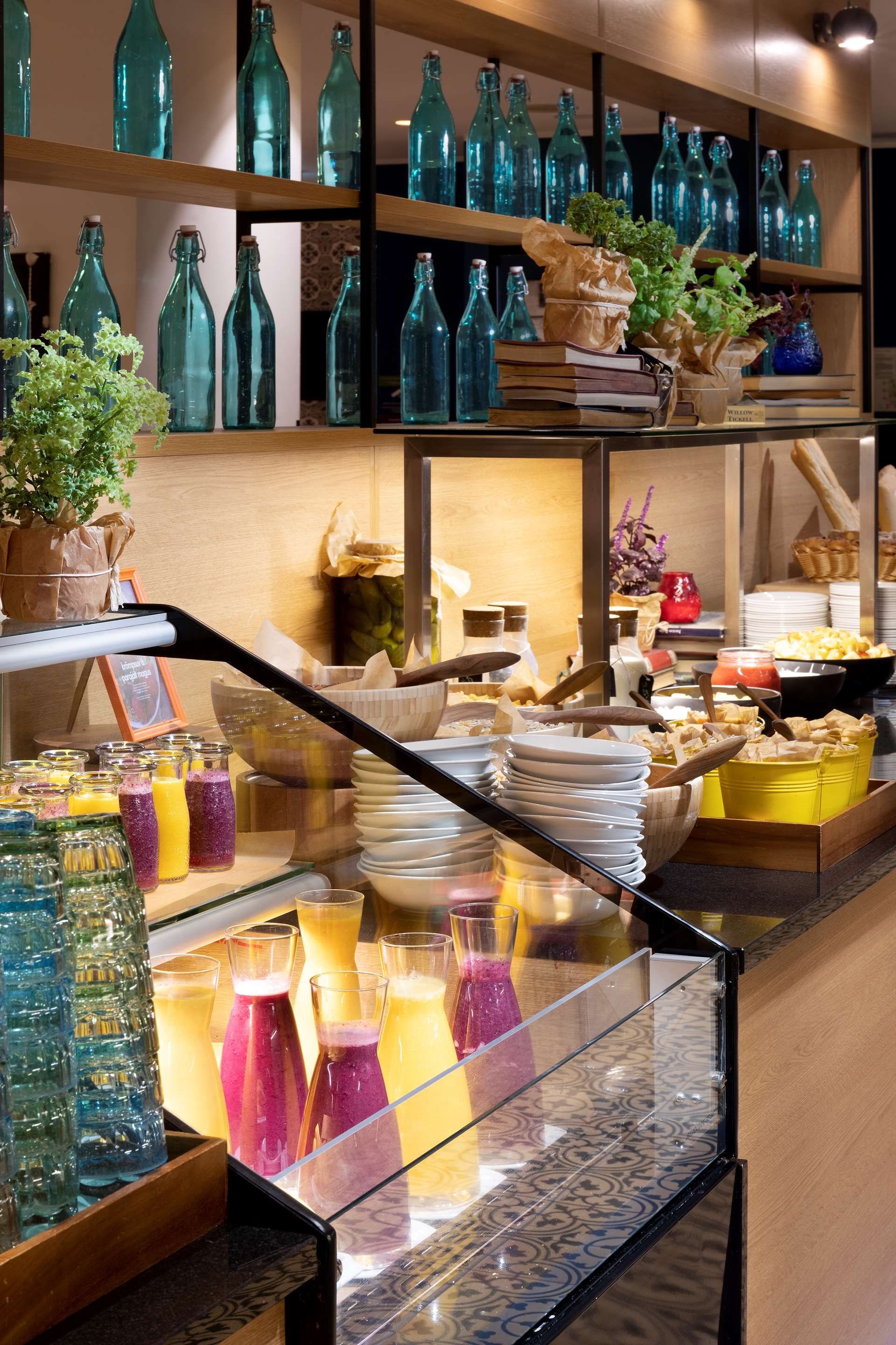 חדר אוכל תמונה