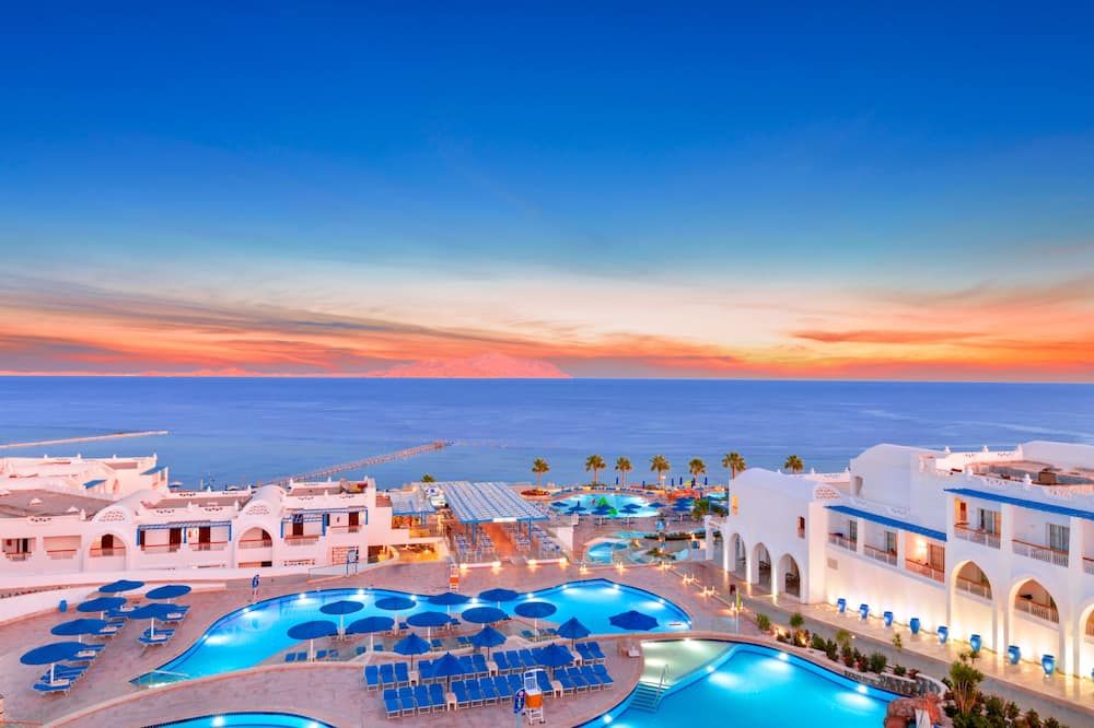 בריכה