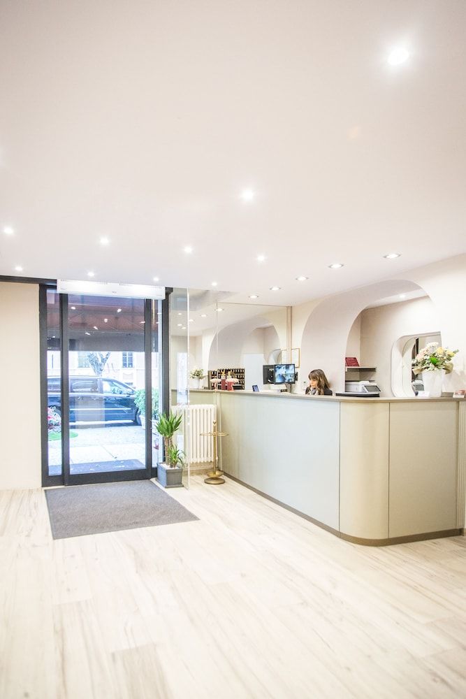 דלפק קבלה תמונה