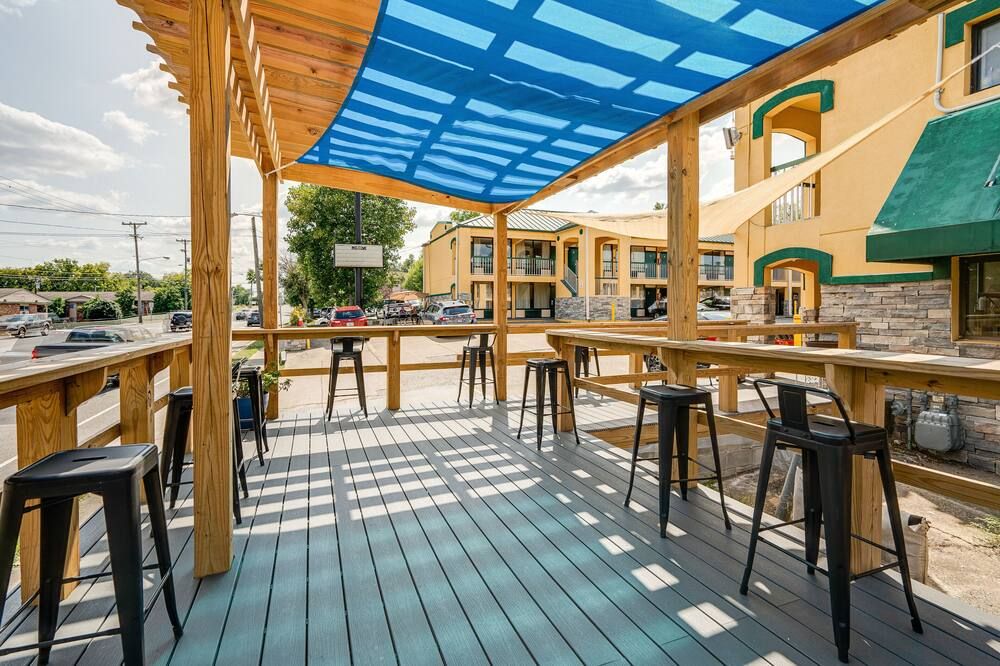 מסעדה תמונה