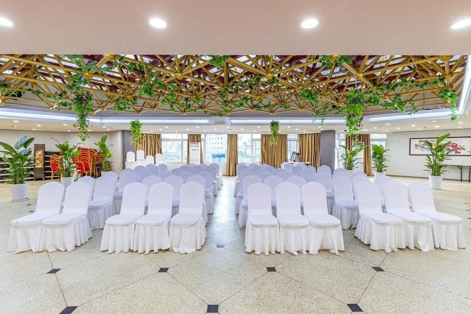 חדר ישיבות