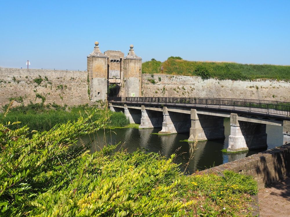בניין תמונה