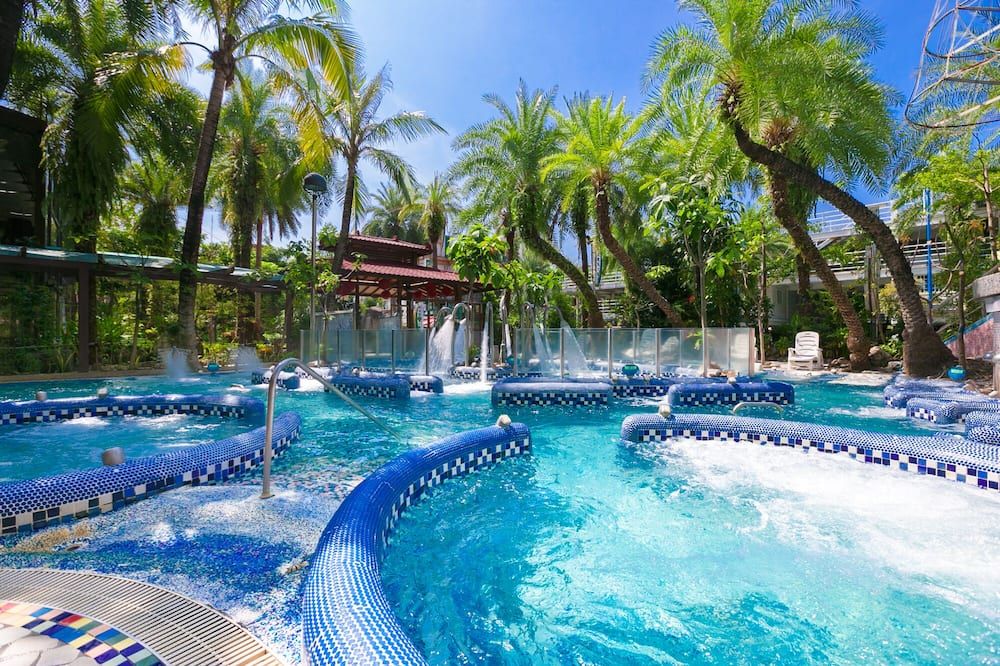 בריכה תמונה