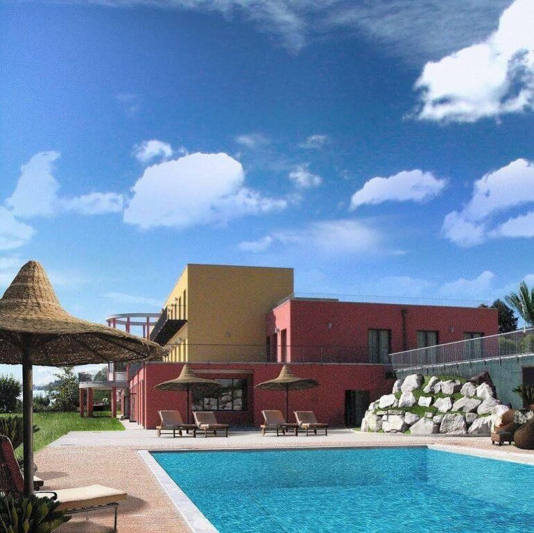 בריכה תמונה