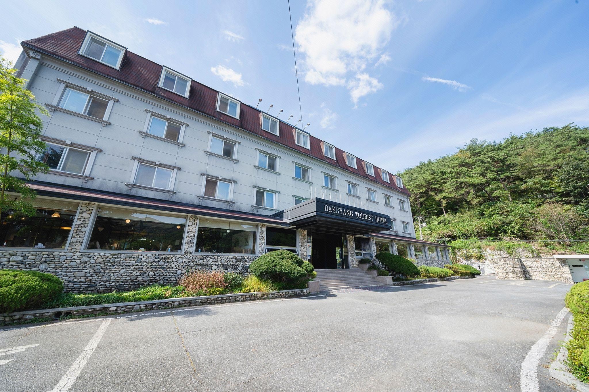 בניין