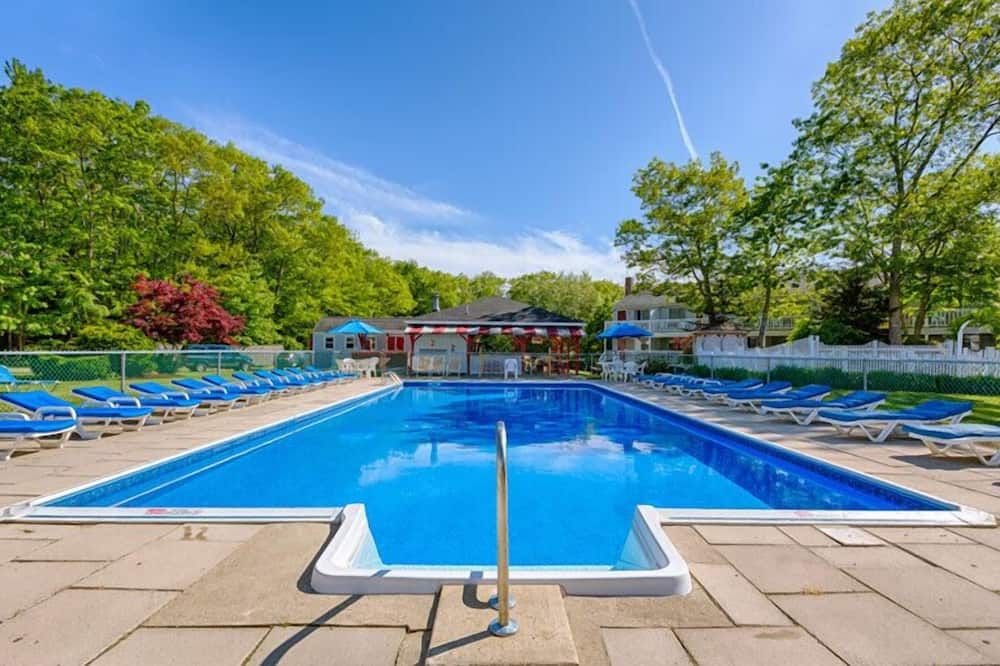 בריכה תמונה