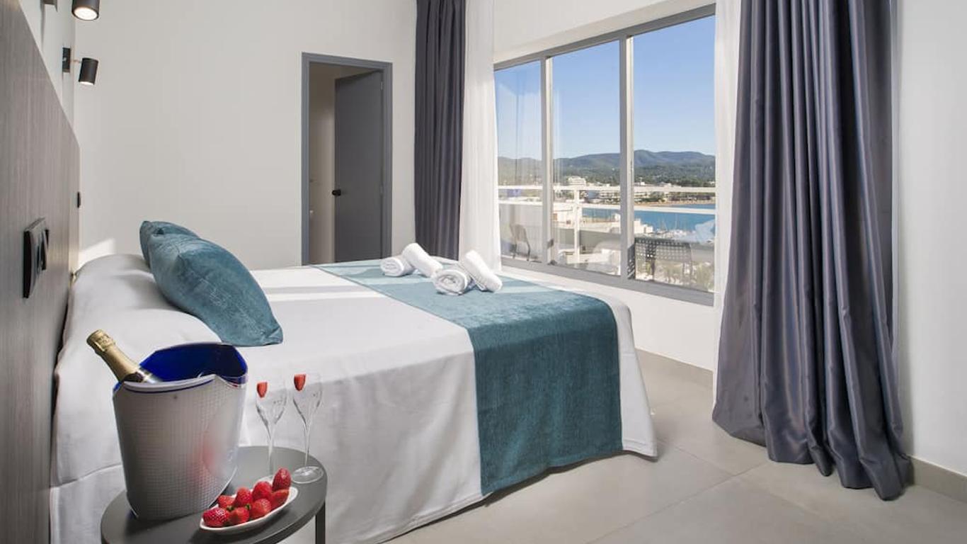 Hotel Base Ibiza