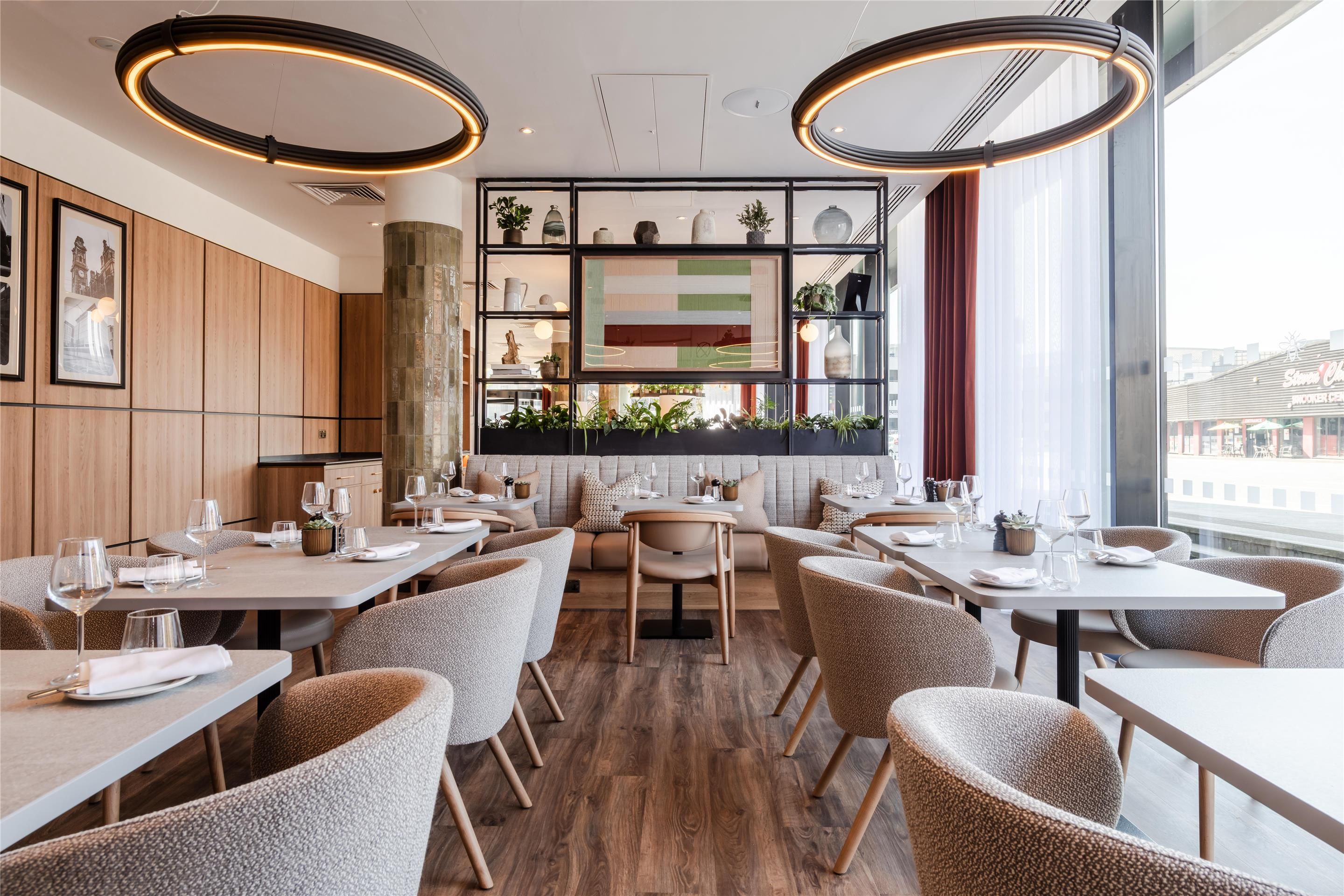 מסעדה תמונה