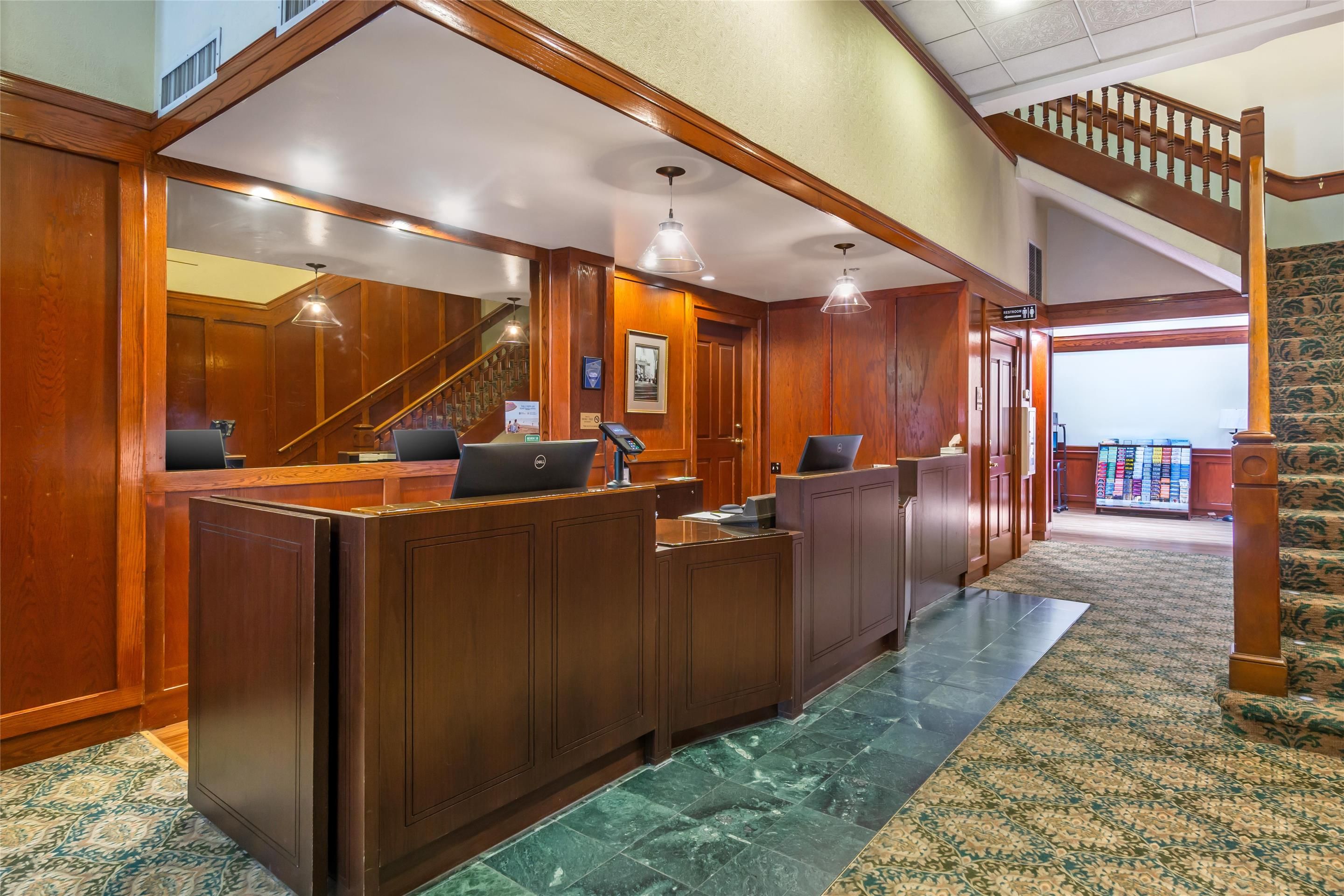 דלפק קבלה תמונה