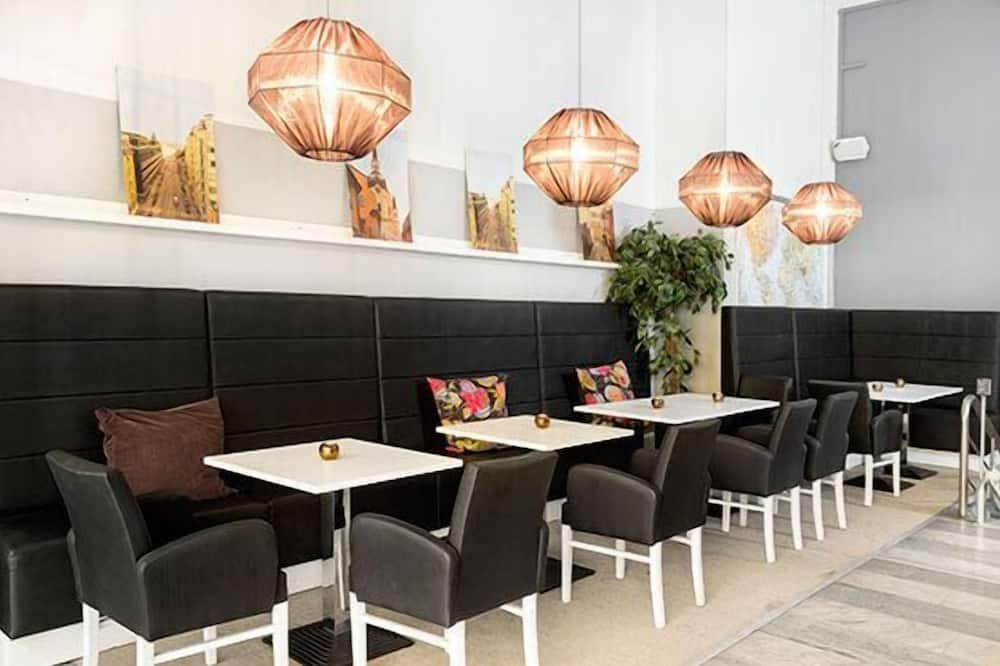 מסעדה תמונה