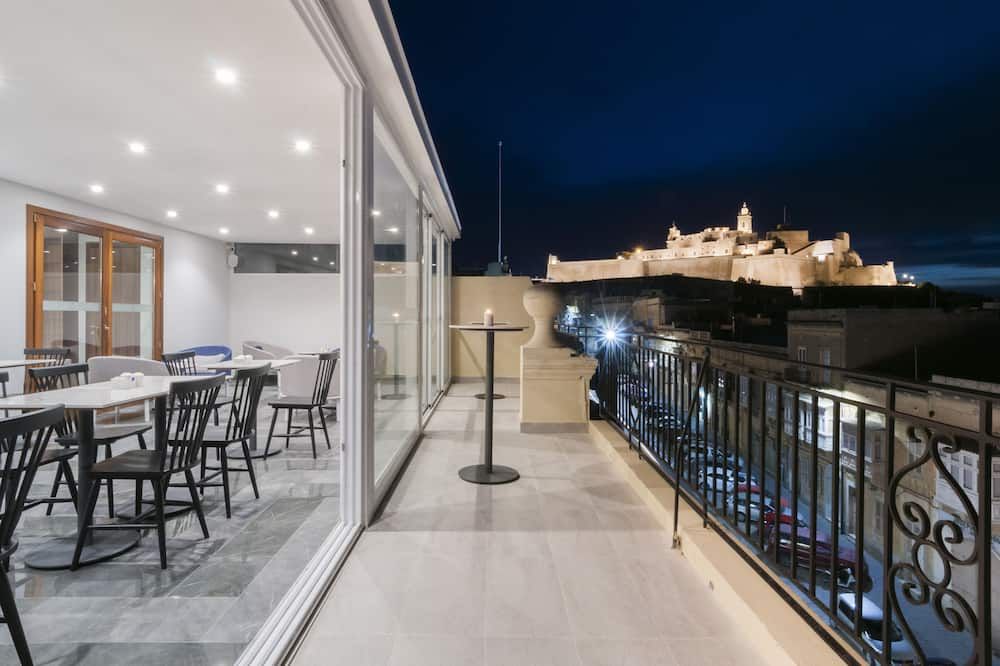 מרפסת תמונה