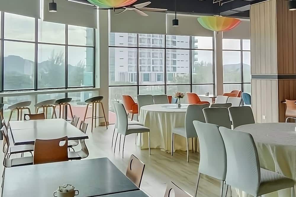 מסעדה תמונה