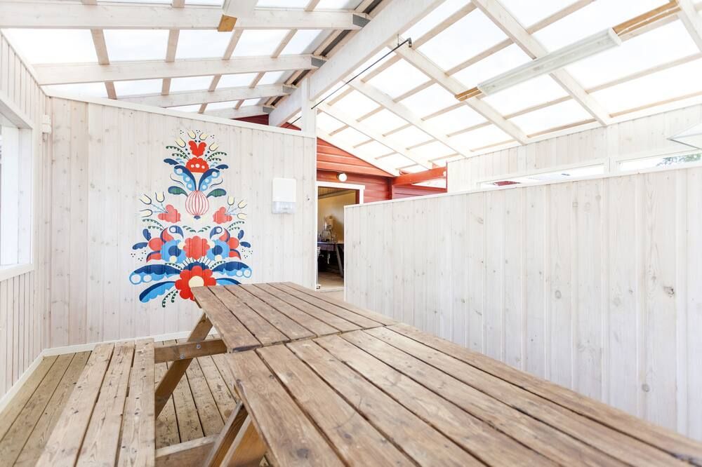 אחר