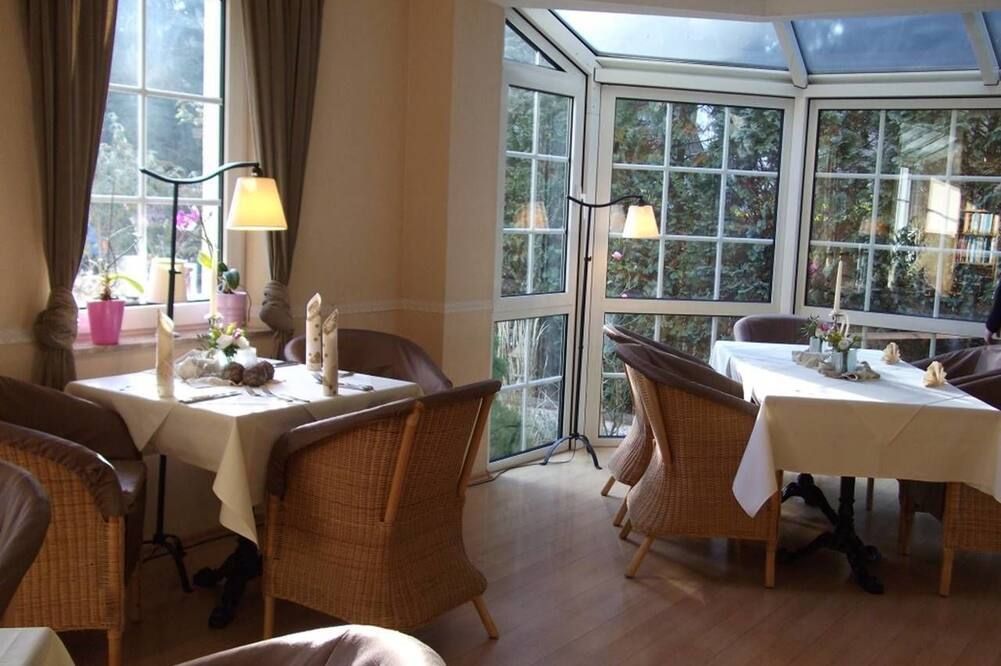 מסעדה תמונה