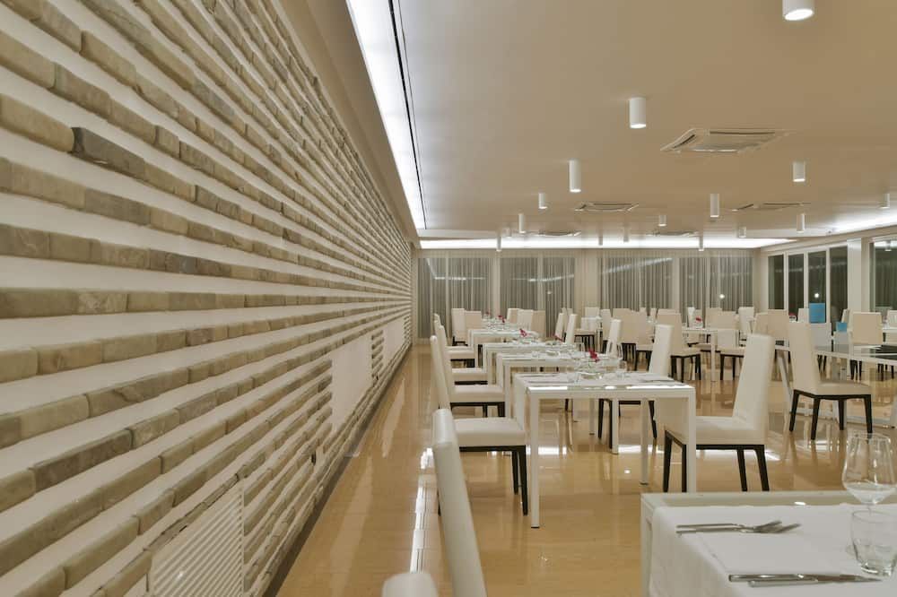 מסעדה תמונה