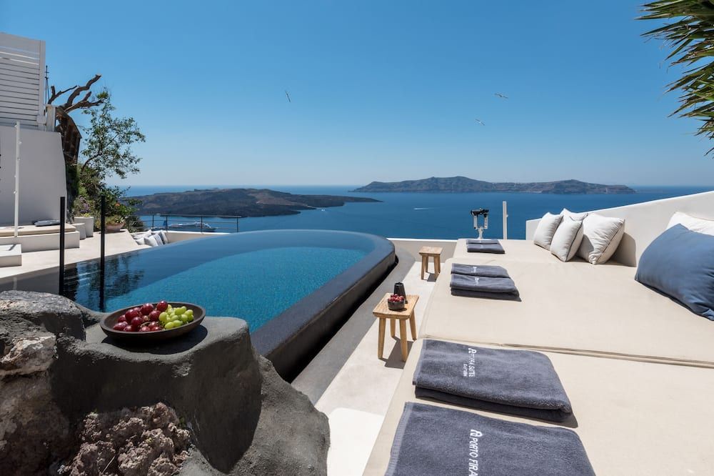 בריכה תמונה