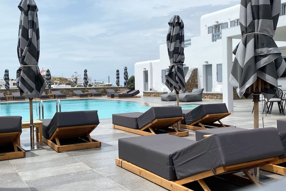 בריכה תמונה