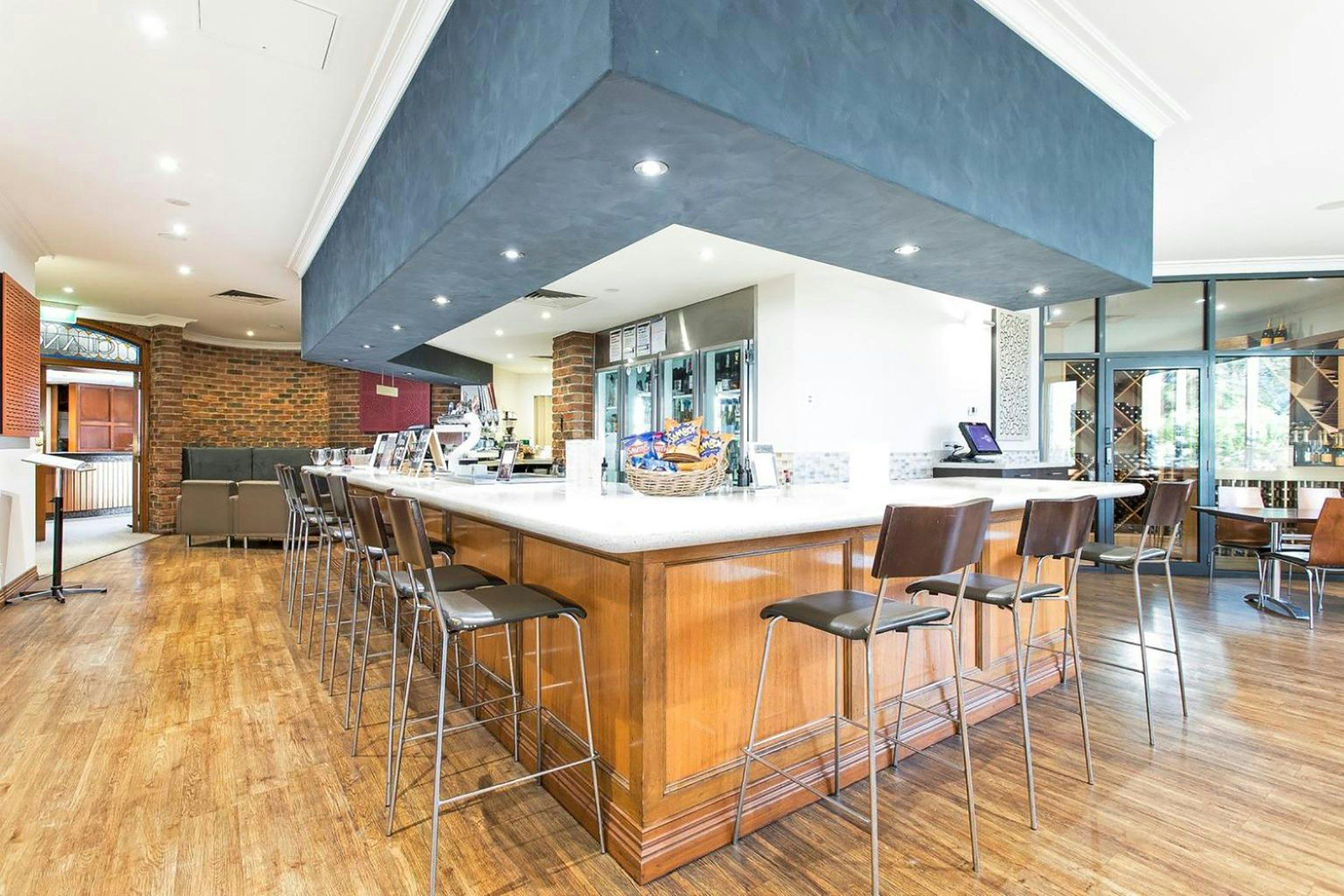 מסעדה תמונה