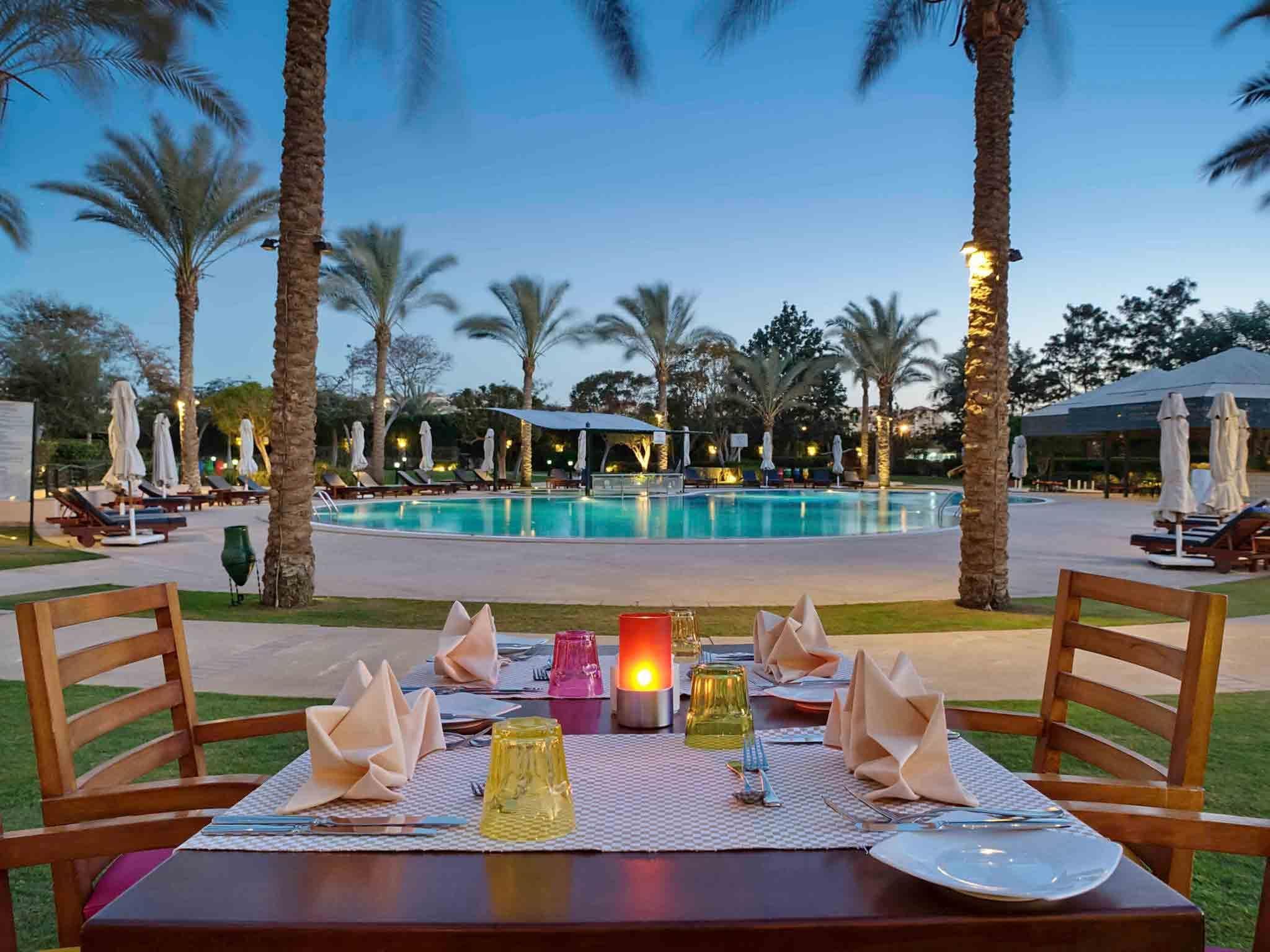 בריכה תמונה