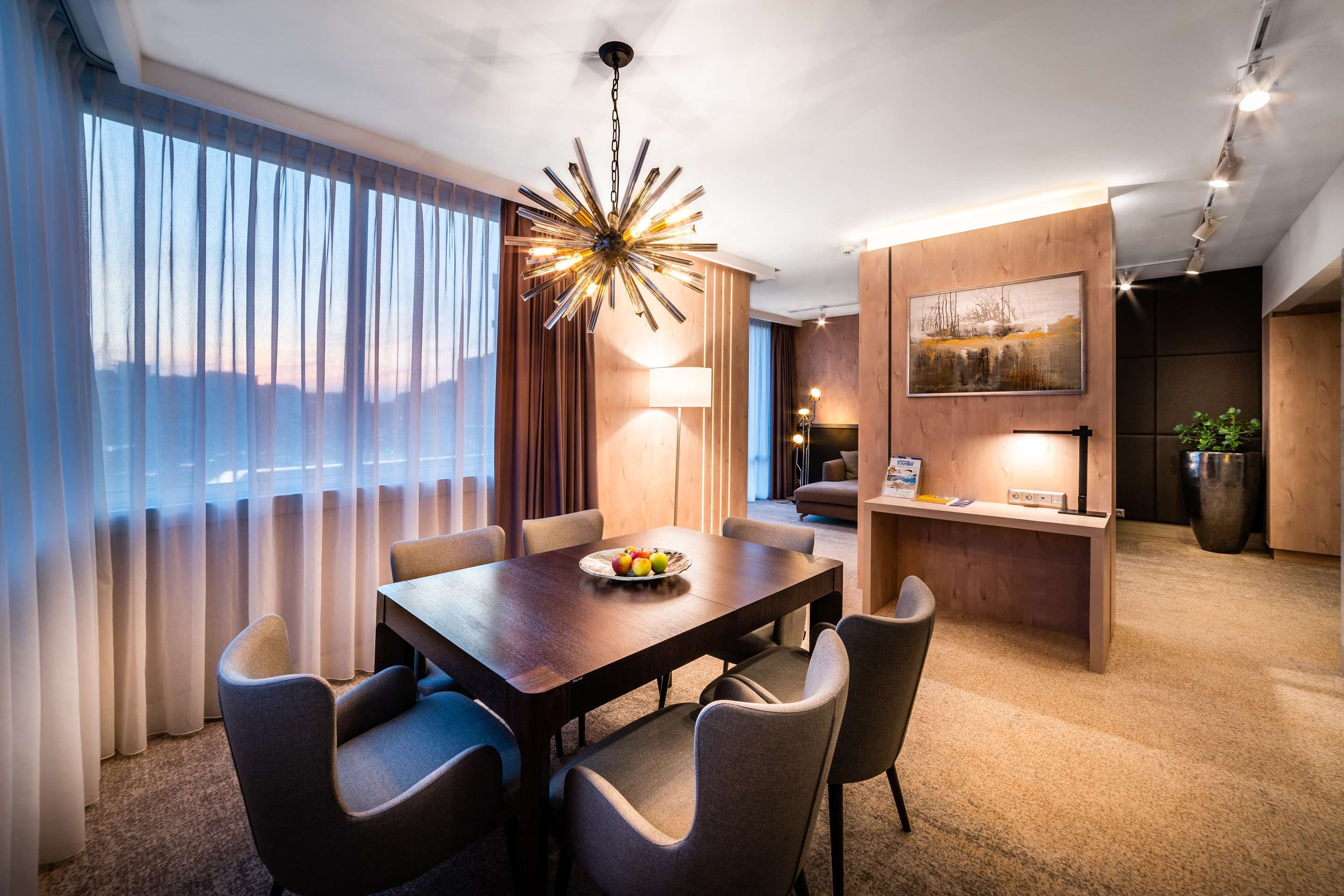 חדר אוכל תמונה