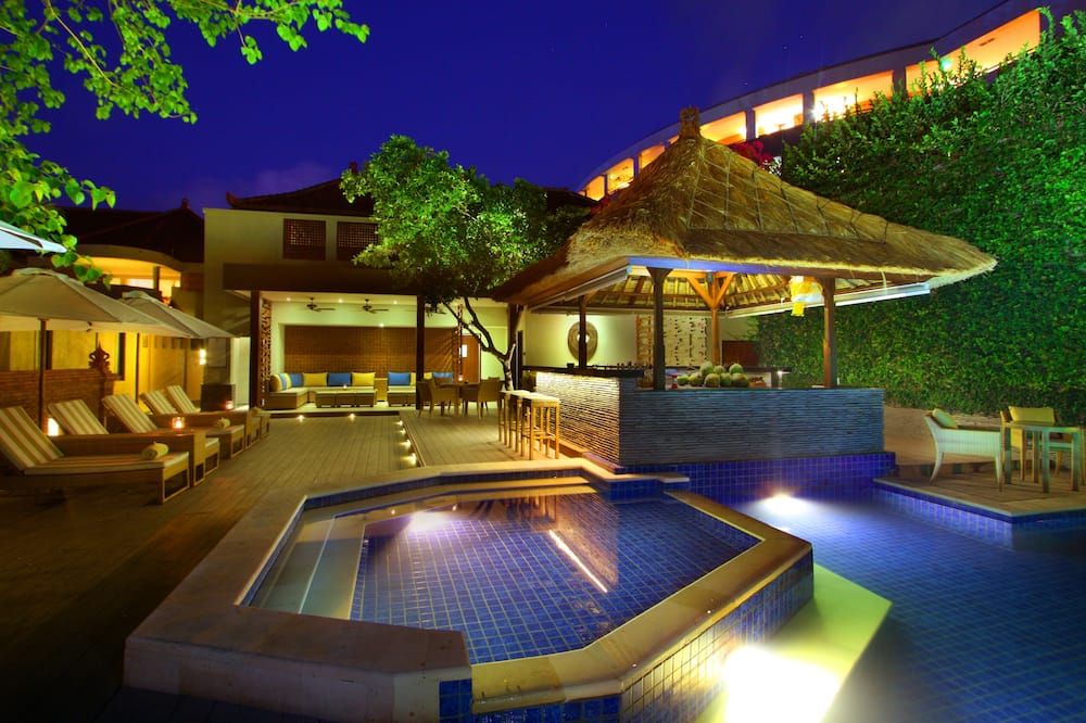 בריכה תמונה