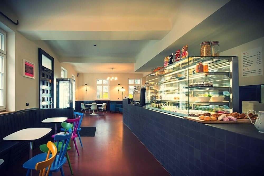 מסעדה תמונה