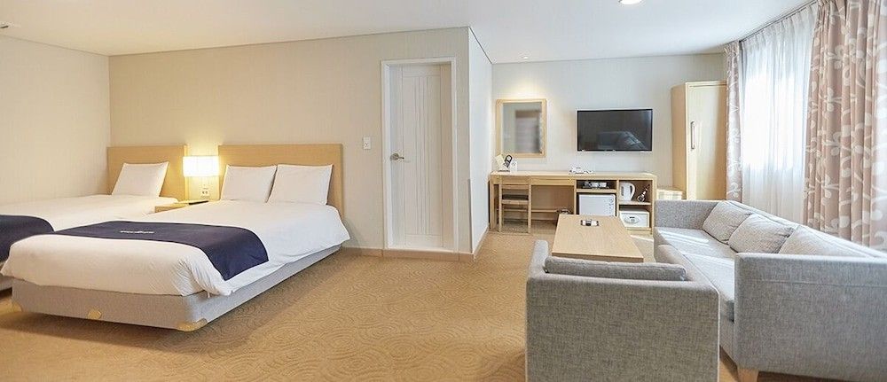 אחר