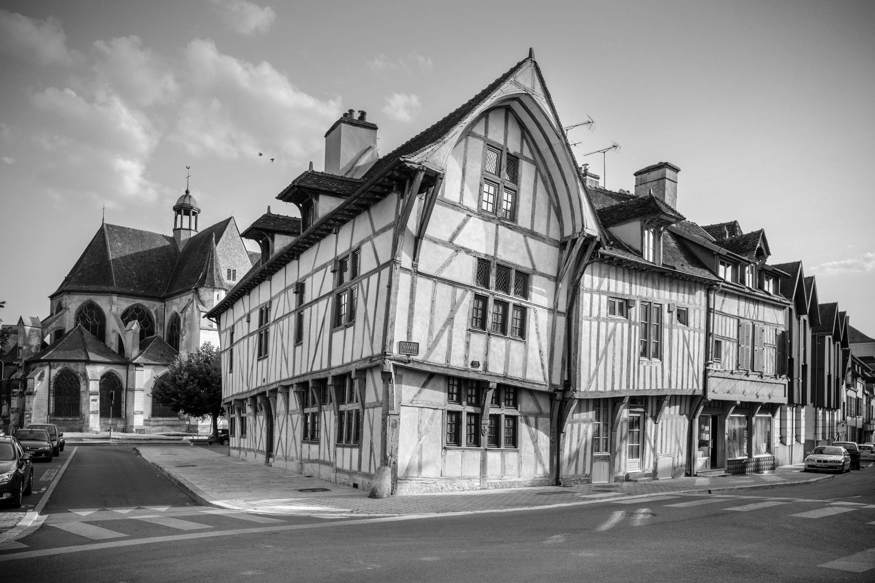 בניין תמונה