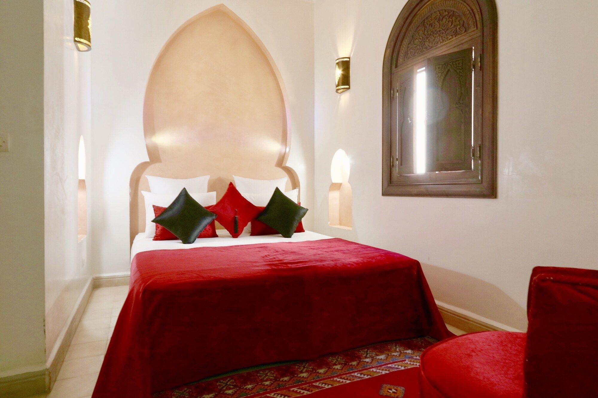 אחר