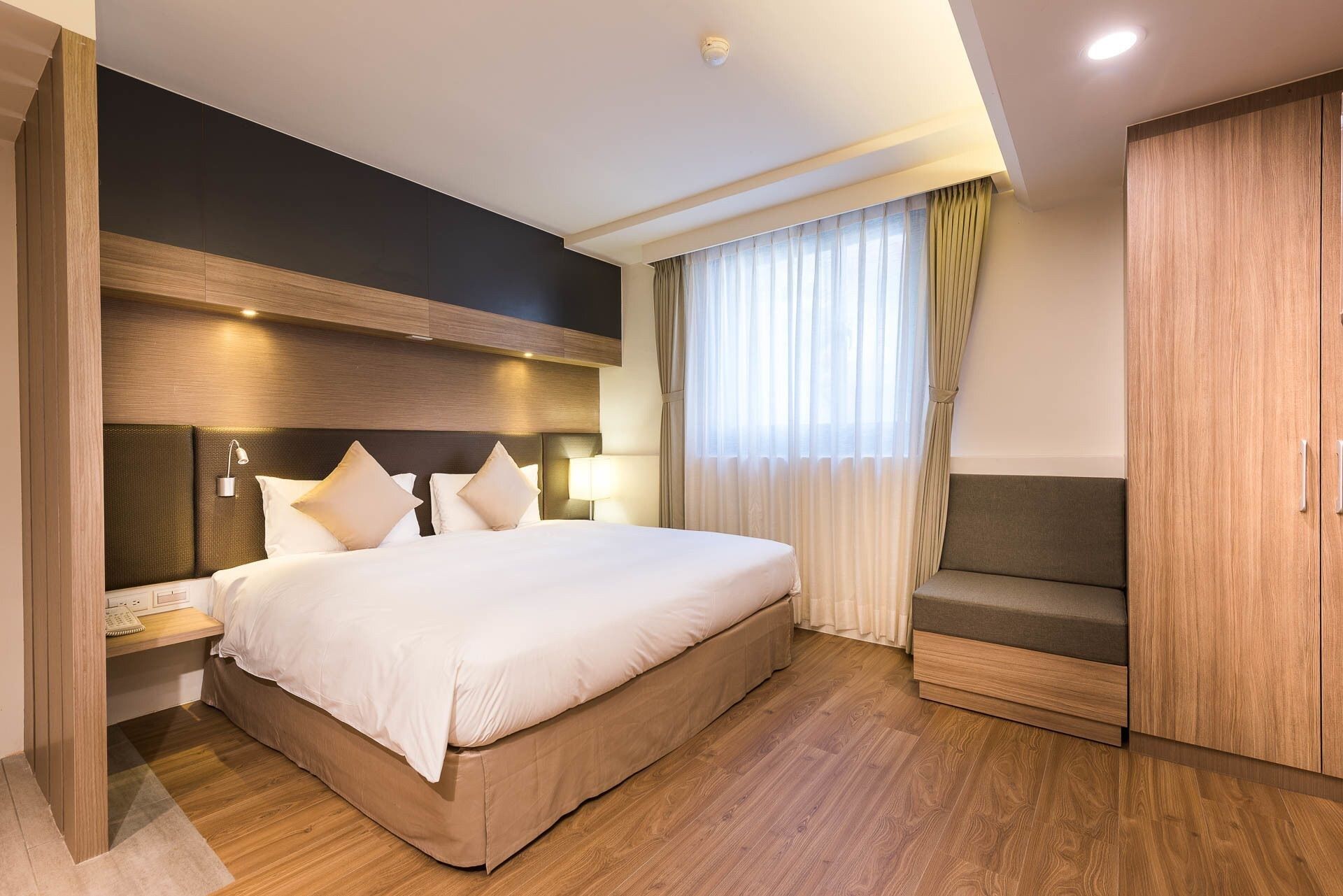 אחר