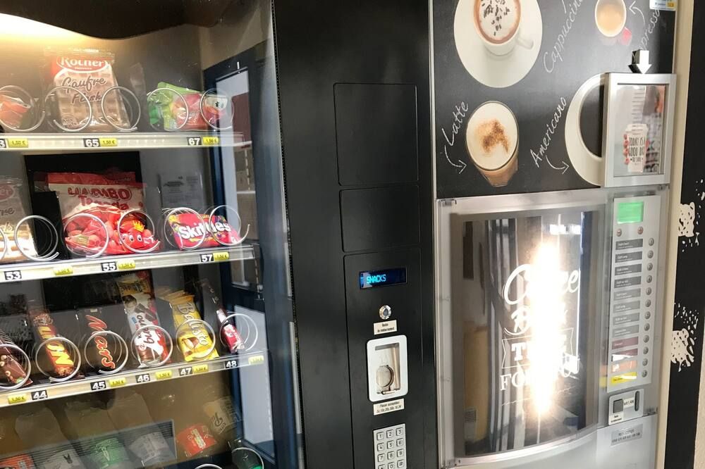 חנות